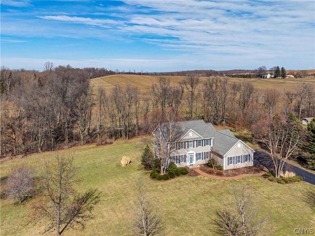 7 Calemad Drive, Sennett, NY 13152