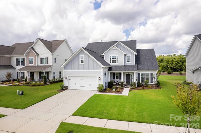 3826 Dahlia Drive, Harrisburg, NC 28075