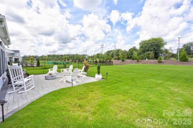 3826 Dahlia Drive, Harrisburg, NC 28075