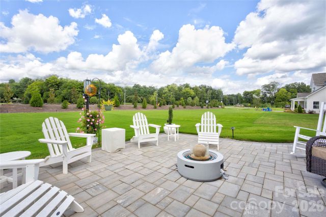 3826 Dahlia Drive, Harrisburg, NC 28075