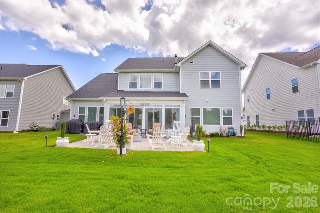 3826 Dahlia Drive, Harrisburg, NC 28075