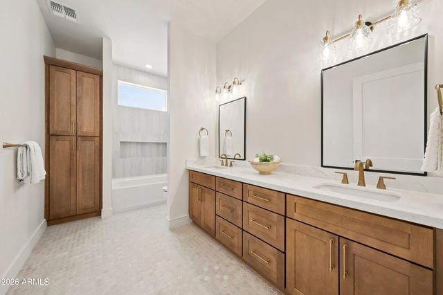 31308 N 167TH Avenue, Surprise, AZ 85387