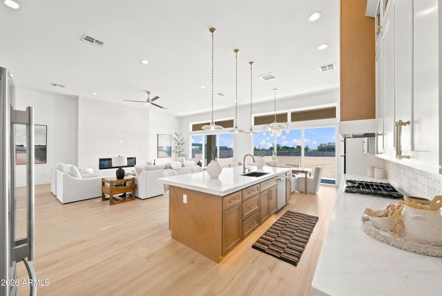 31308 N 167TH Avenue, Surprise, AZ 85387