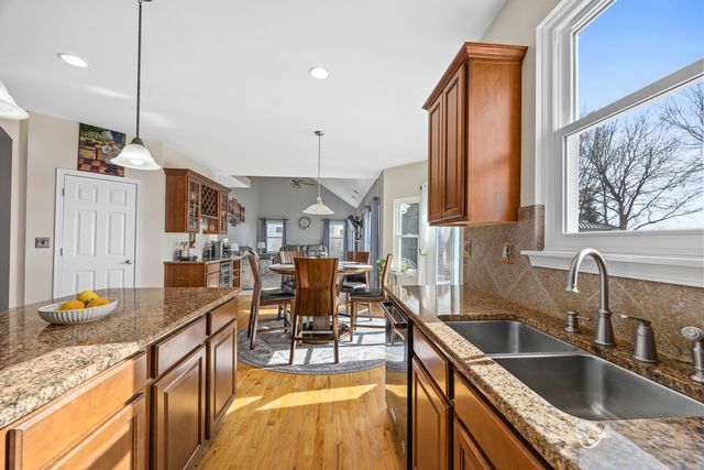 13456 Skyline Drive, Plainfield, IL 60585