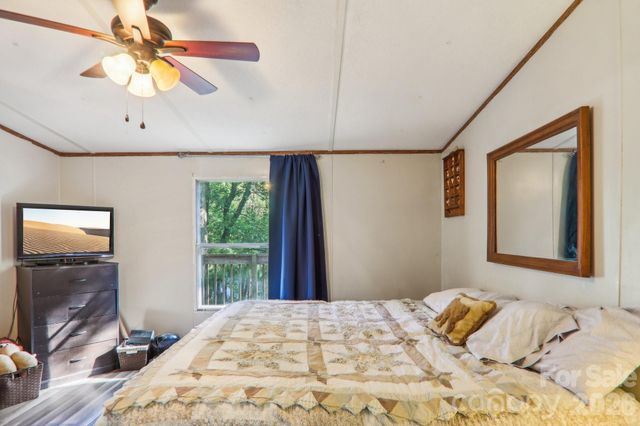 138 Buddy Lane, Chimney Rock, NC 28720