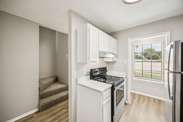 8109 Silver Creek Road D, White Settlement, TX 76108