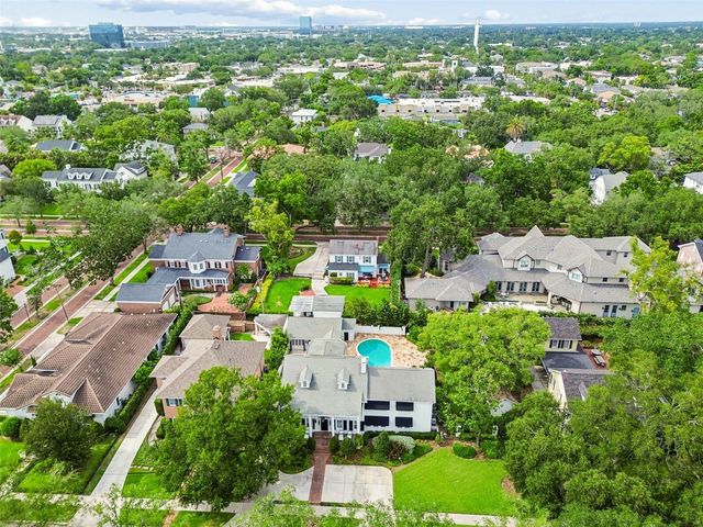 3313 W MULLEN AVENUE, Tampa, FL 33609