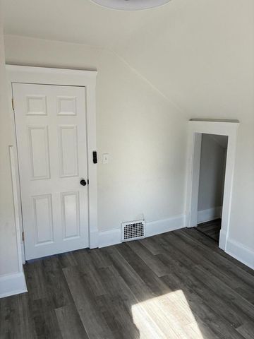 922 Hamilton STREET, Racine, WI 53403