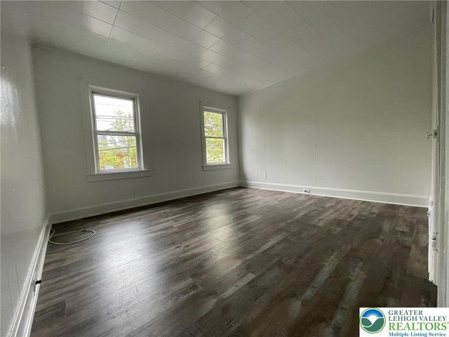 137 South 17th Street, Wilson Boro, PA 18042