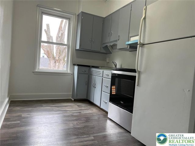 137 South 17th Street, Wilson Boro, PA 18042