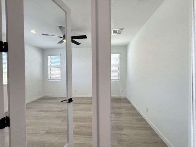 3032 Donita Lane NE, Rio Rancho, NM 87144