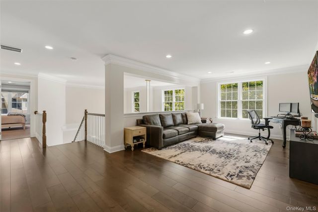 18 Bonham Lane, Cortlandt Manor, NY 10567