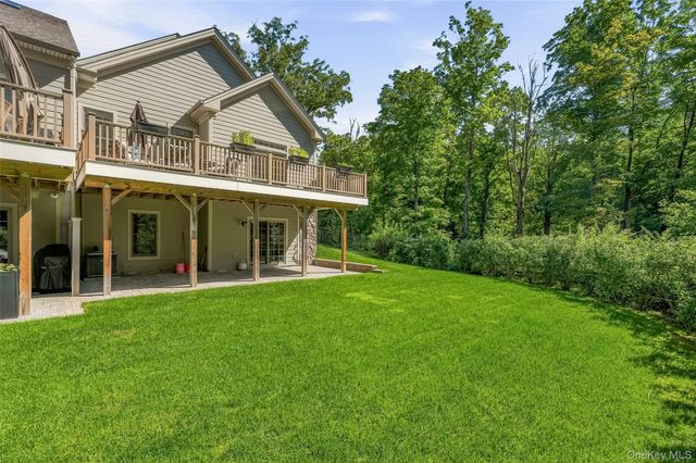 18 Bonham Lane, Cortlandt Manor, NY 10567