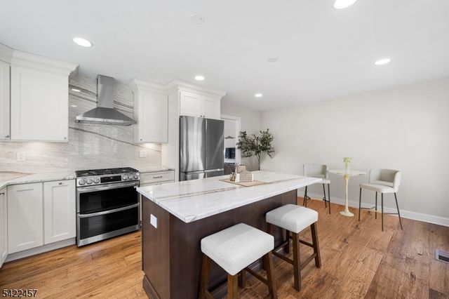 22 Smoke Rise Ln, Bedminster Twp., NJ 07921