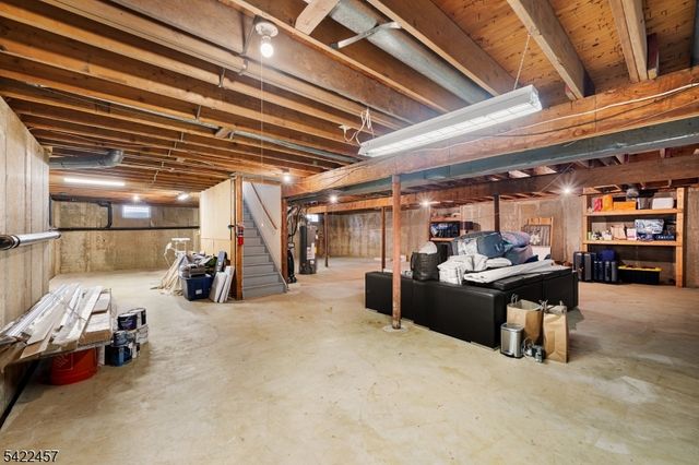 22 Smoke Rise Ln, Bedminster Twp., NJ 07921