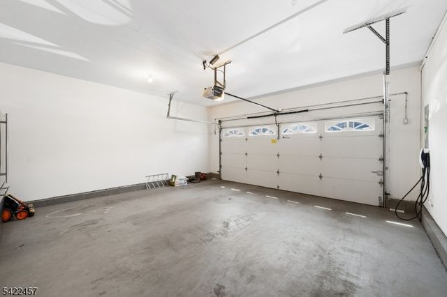 22 Smoke Rise Ln, Bedminster Twp., NJ 07921