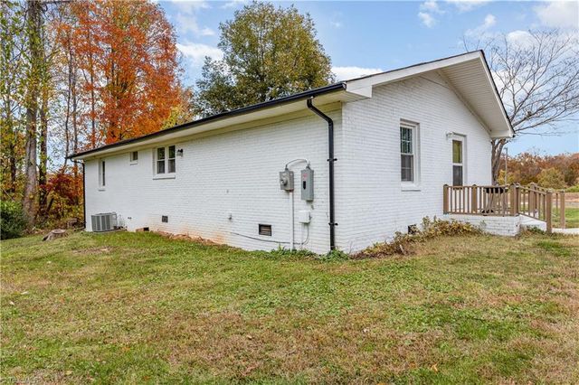 731 Zenna Lane, Reidsville, NC 27320