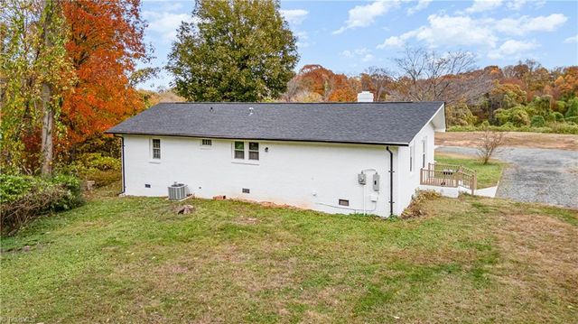 731 Zenna Lane, Reidsville, NC 27320