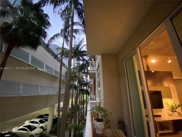 2001 Biscayne Boulevard 3203, Miami, FL 33137