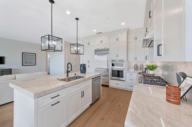 4062 Emerald Glen Ln, Folsom, CA 95630