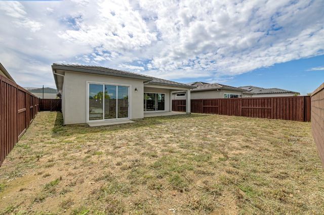 4062 Emerald Glen Ln, Folsom, CA 95630