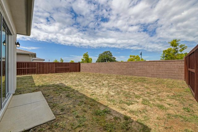 4062 Emerald Glen Ln, Folsom, CA 95630