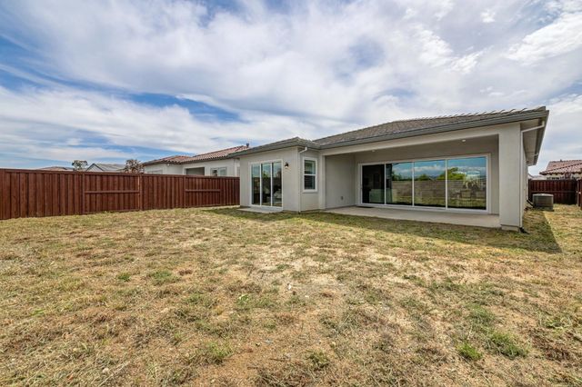 4062 Emerald Glen Ln, Folsom, CA 95630