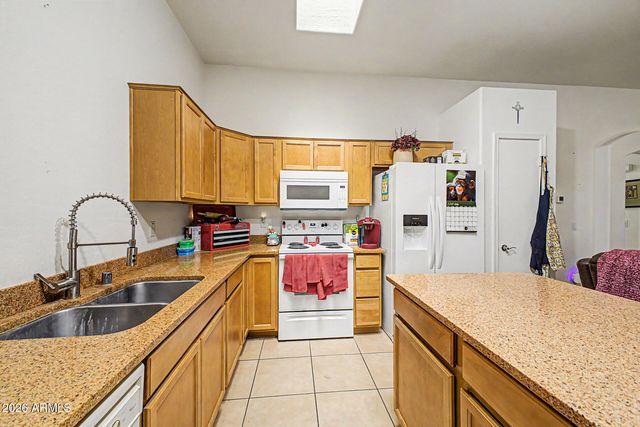 6610 E UNIVERSITY Drive 58, Mesa, AZ 85205
