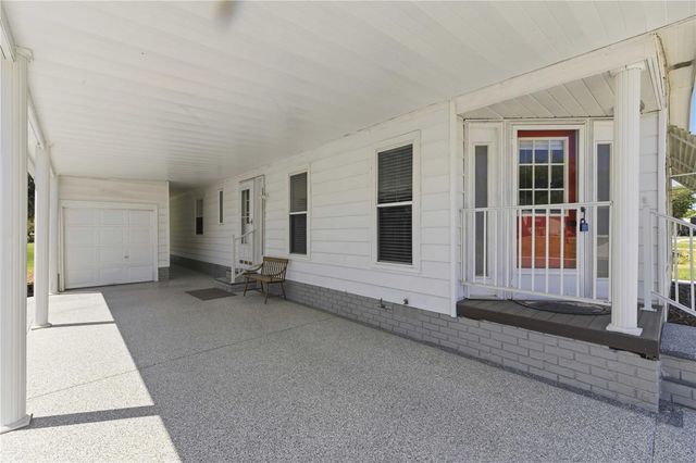 720 ORCHID STREET, Lady Lake, FL 32159