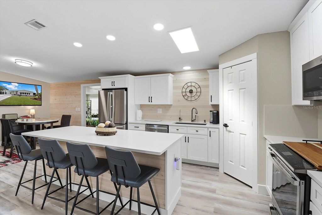 Image 12 of property listing at 720 ORCHID STREET, Lady Lake, FL 32159