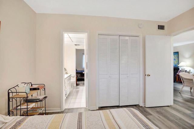 2650 W GOLF Boulevard 255, Pompano Beach, FL 33064