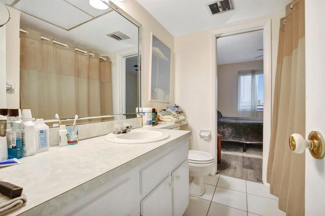 2650 W GOLF Boulevard 255, Pompano Beach, FL 33064