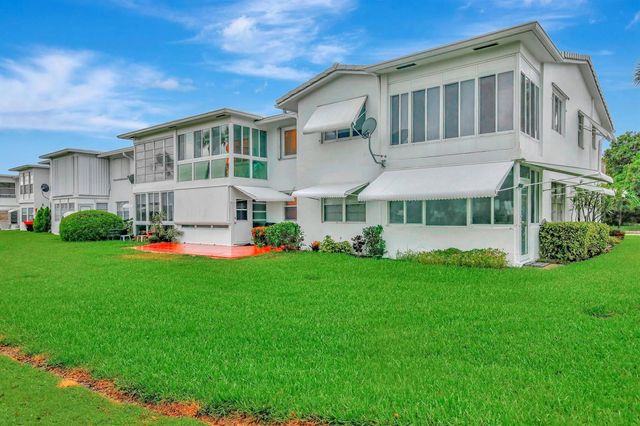 2650 W GOLF Boulevard 255, Pompano Beach, FL 33064