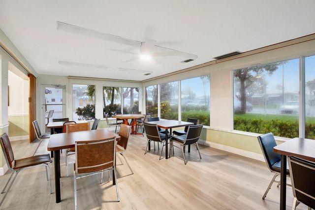 2650 W GOLF Boulevard 255, Pompano Beach, FL 33064