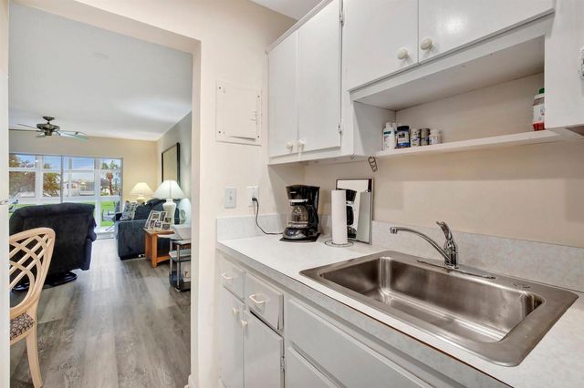 2650 W GOLF Boulevard 255, Pompano Beach, FL 33064