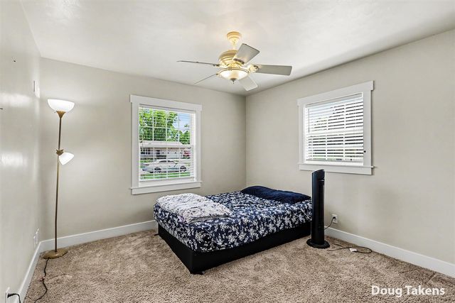 7439 Eastlane Avenue, Jenison, MI 49428