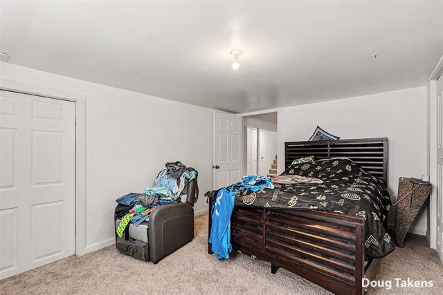 7439 Eastlane Avenue, Jenison, MI 49428