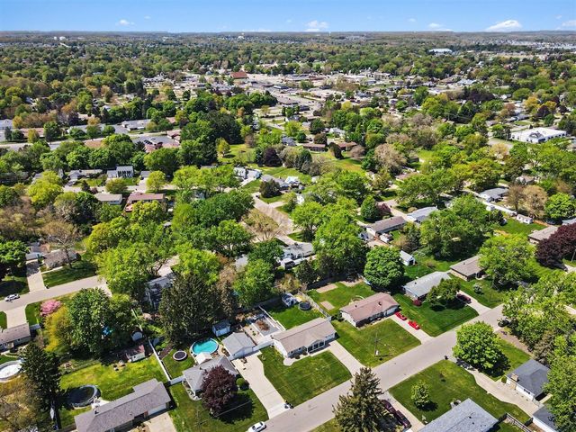 7439 Eastlane Avenue, Jenison, MI 49428