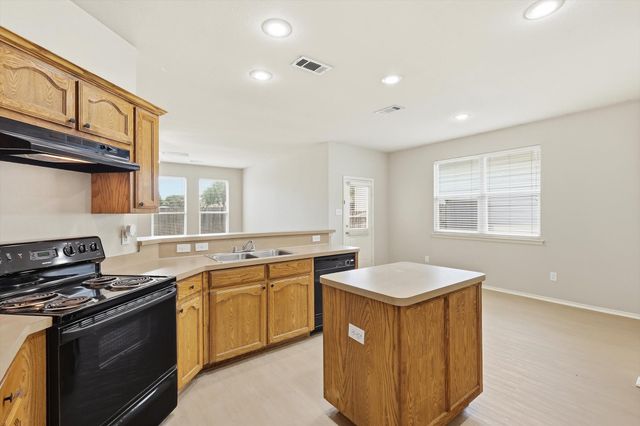7440 Alverstone Drive, Fort Worth, TX 76120
