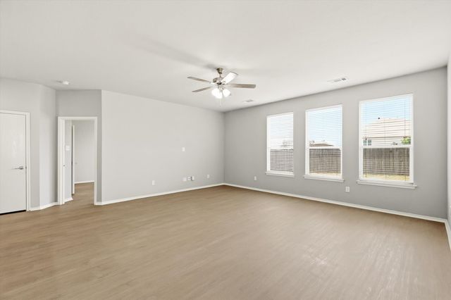 7440 Alverstone Drive, Fort Worth, TX 76120