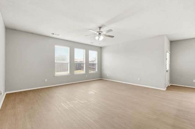 7440 Alverstone Drive, Fort Worth, TX 76120
