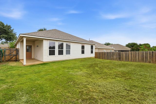7440 Alverstone Drive, Fort Worth, TX 76120