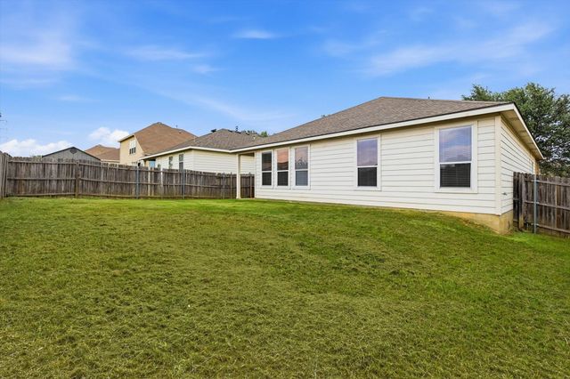7440 Alverstone Drive, Fort Worth, TX 76120