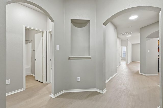 7440 Alverstone Drive, Fort Worth, TX 76120