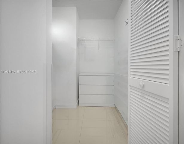 7661 NW 107th Avenue 501, Doral, FL 33178