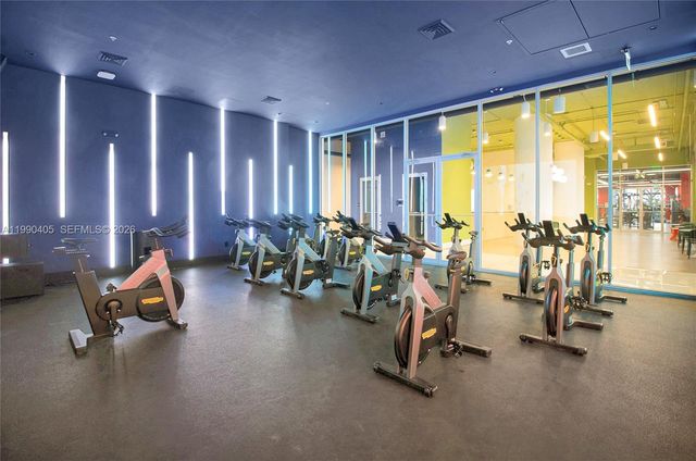 7661 NW 107th Avenue 501, Doral, FL 33178