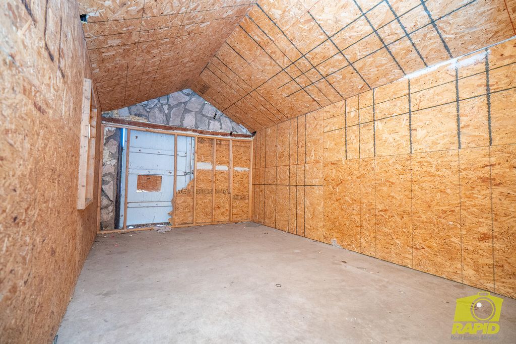 Image 18 of property listing at 1414 N Jefferson Street, San Angelo, TX 76901