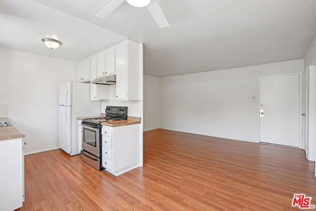 968 Larrabee Street 212, West Hollywood, CA 90069