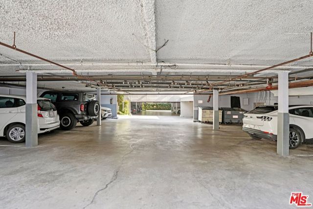 968 Larrabee Street 212, West Hollywood, CA 90069