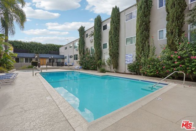 968 Larrabee Street 212, West Hollywood, CA 90069